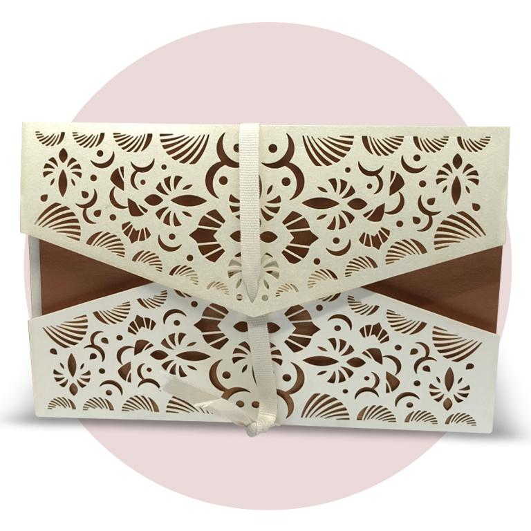 Immagine prodotto: Partecipazione di nozze modello 'laser' cod. LASERF2009